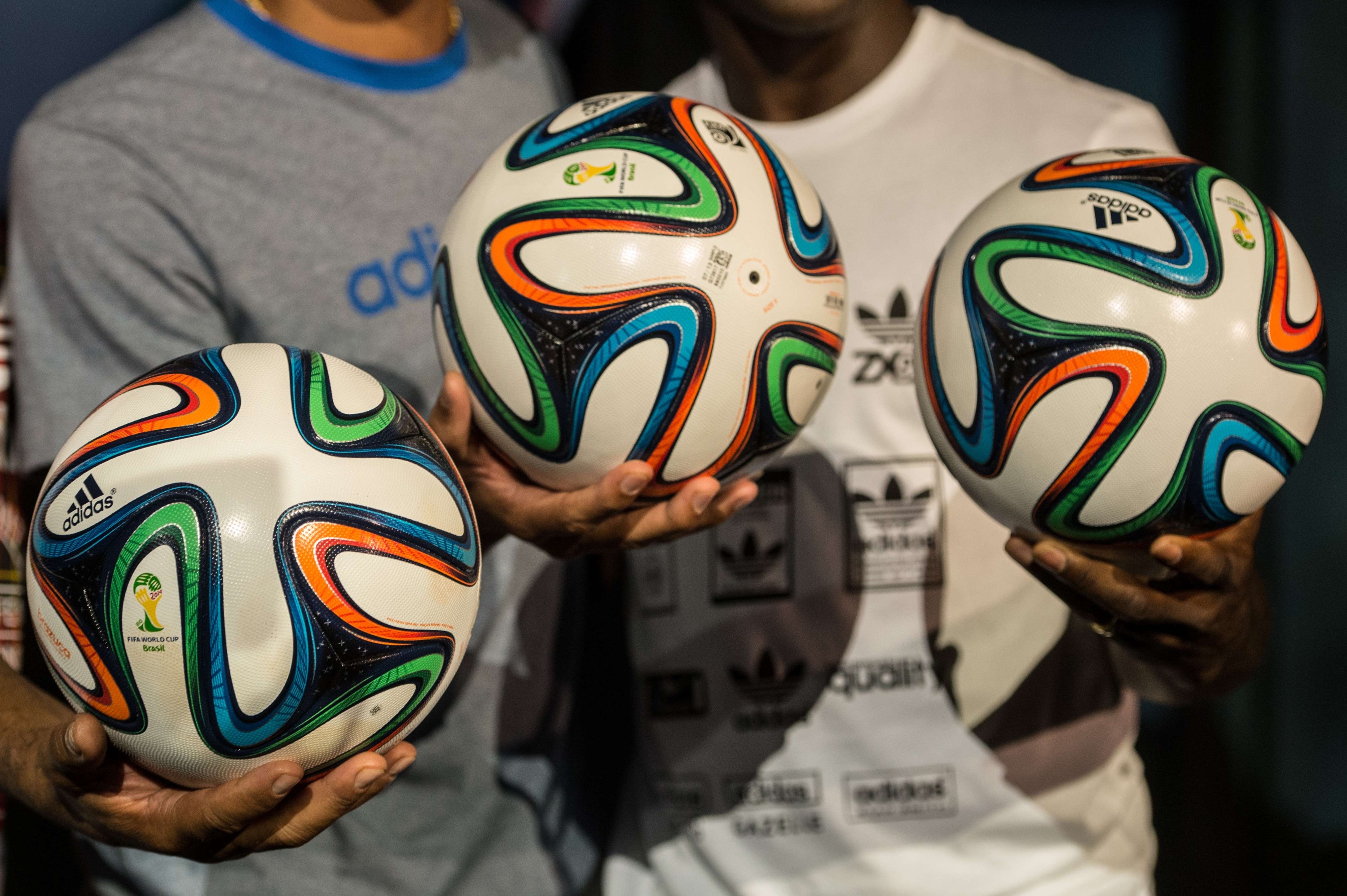 Adidas Brazuca 2014