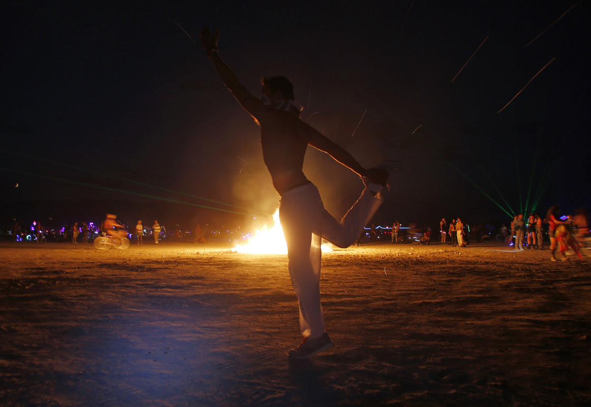 Burning Man 2014: Spectacular Photos of the Annual Festival in Nevadas Black Rock Desert
