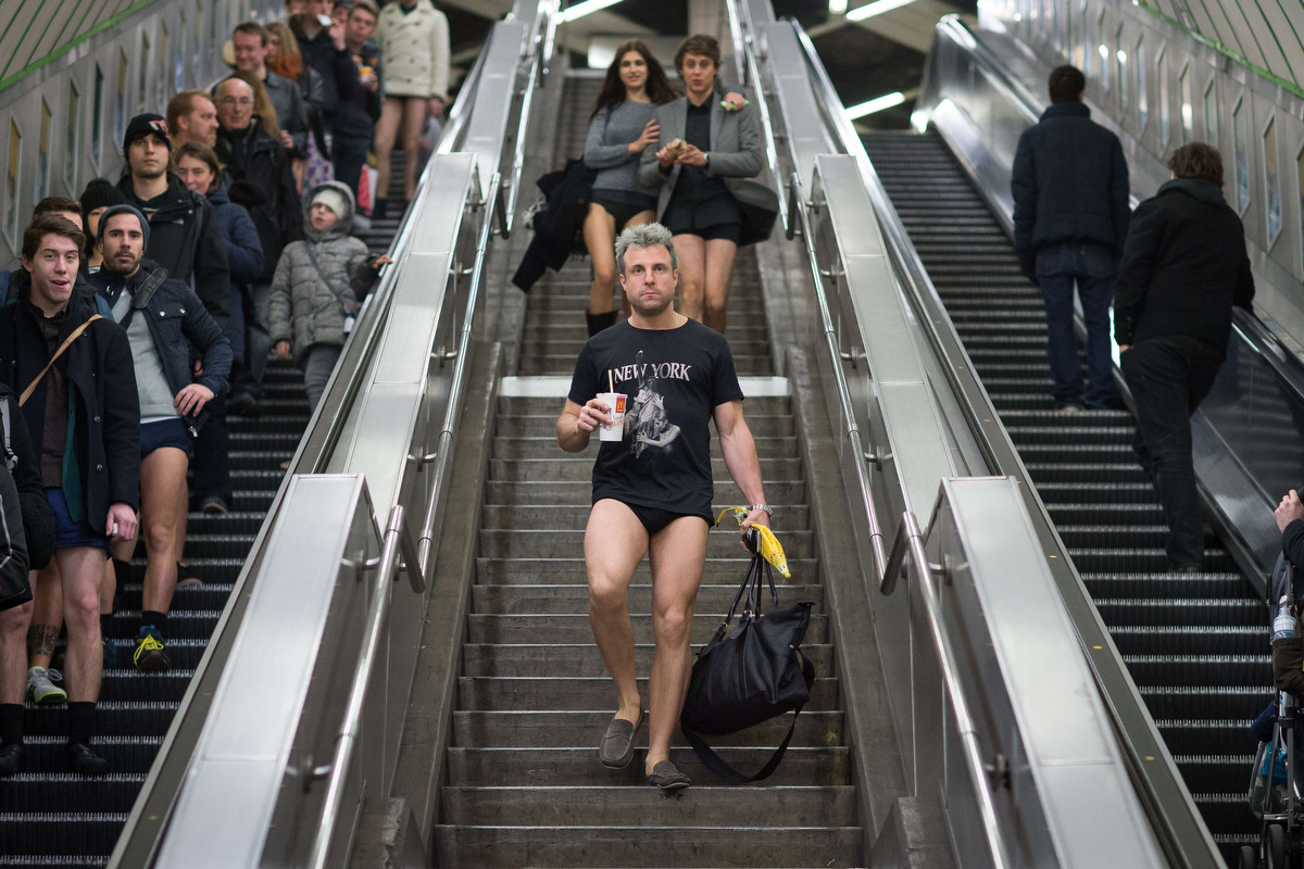 No Pants Subway Ride 2015: Commuters around the world 