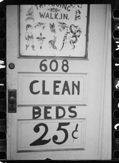 Sign. Baltimore, Maryland. (Arthur Rothstein / April 1939)