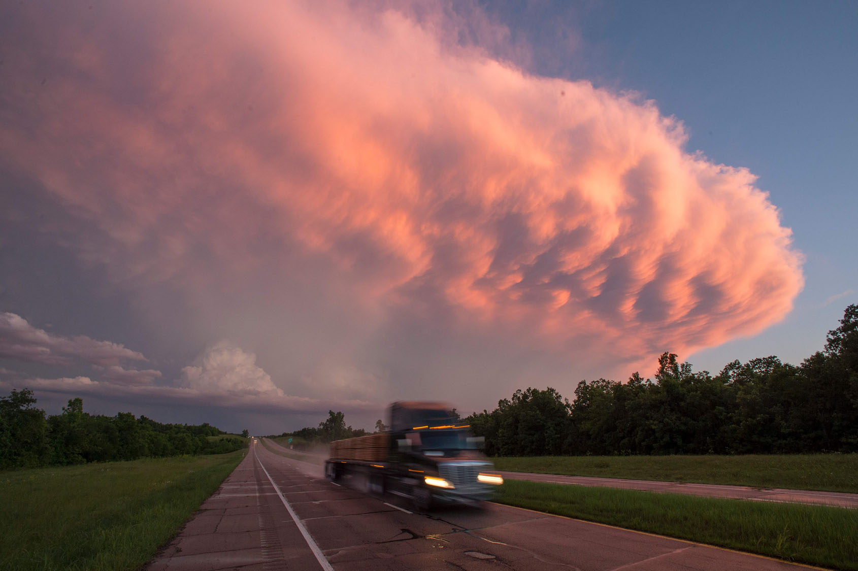 Tornadoes rip across Oklahoma