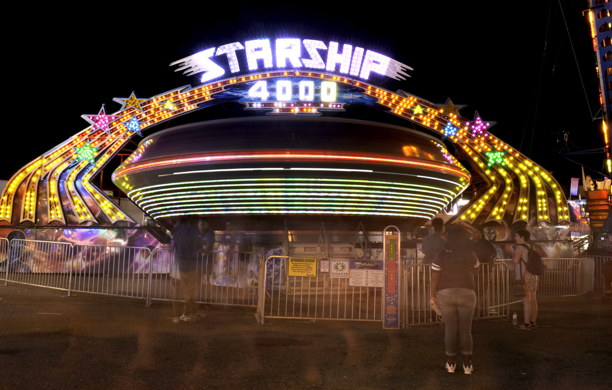 Night lights at the Maryland State Fair