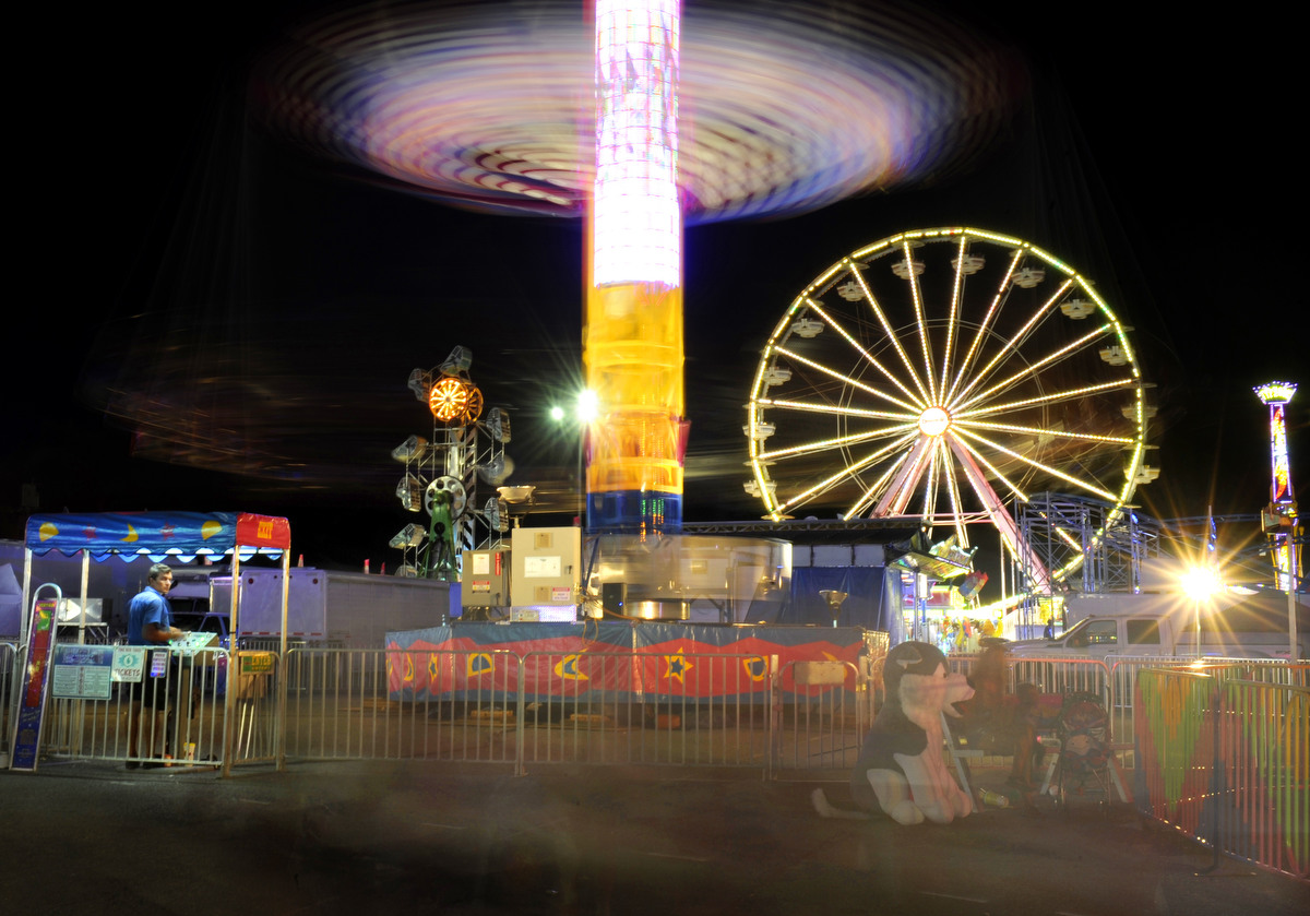 Night lights at the Maryland State Fair