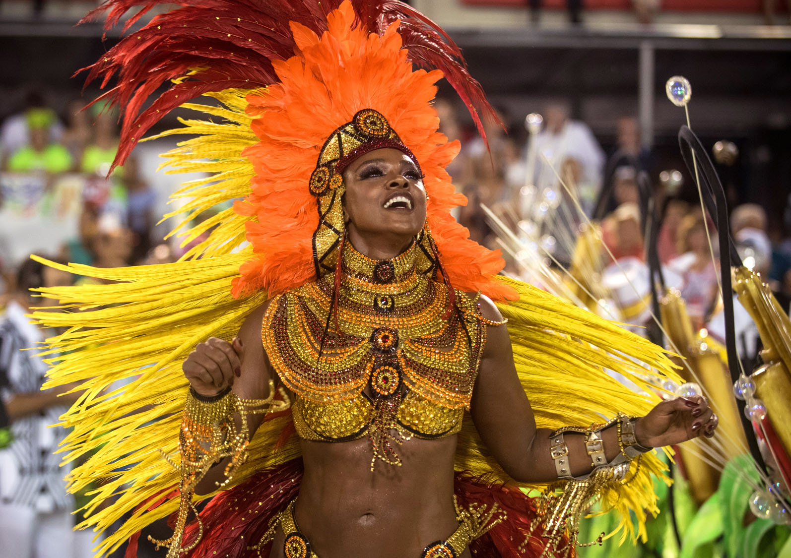 Thousands Of Sexy Samba Dancers Gather For Carnival In 